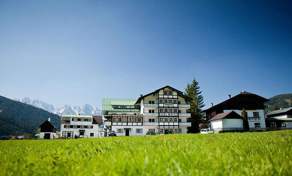 Apartment Almroeserl Edelweiss Gosau Exteriör bild